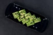 101. Caterpillar Roll Topping Uramaki (8 stk.)